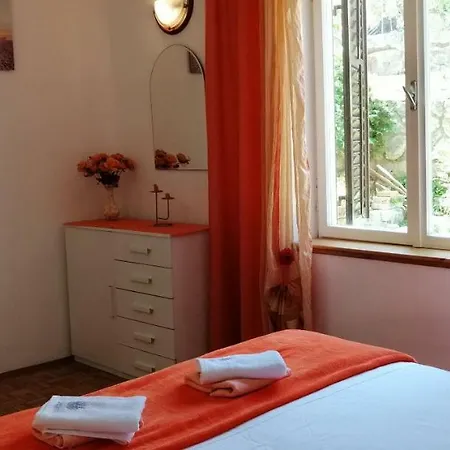 Apartment Martin Jelsa (Hvar)